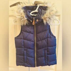Brand new H&M vest kids size 6-8